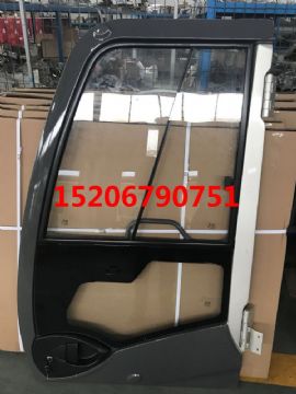 點(diǎn)擊查看詳細(xì)信息<br>標(biāo)題：日立電噴機(jī)ZX-3系列駕駛室車門(mén)總成  閱讀次數(shù)：2002